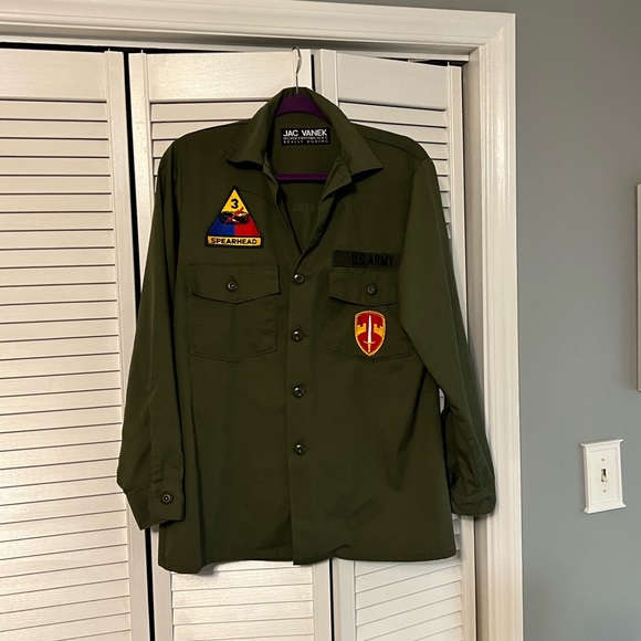 Jac Vanek Tops - Jac Vanek Shirt/Jacket SZ MED NWOT